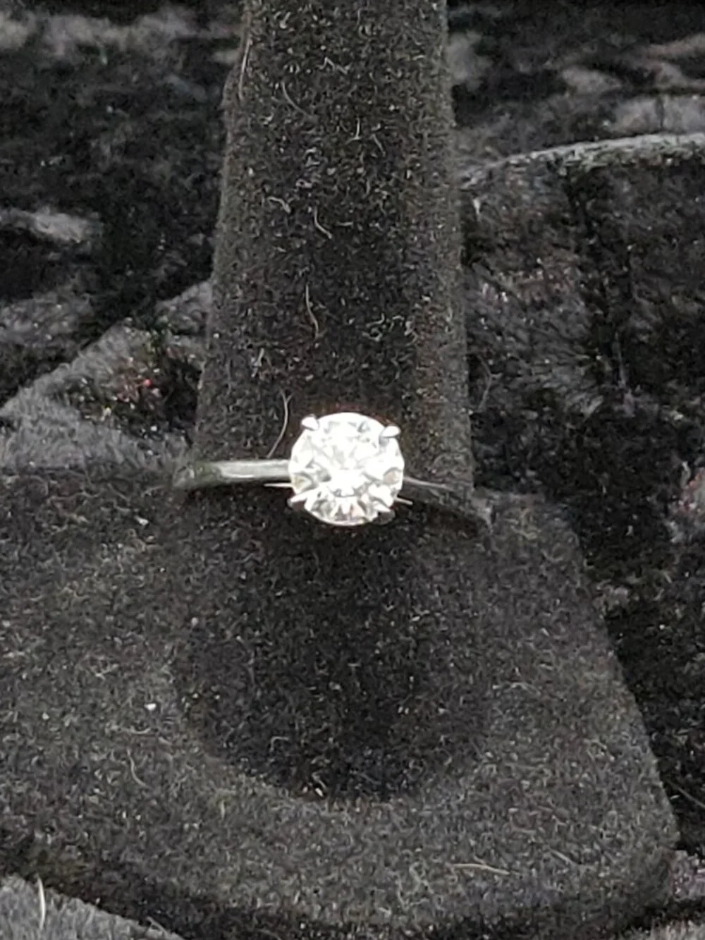 Verified and GRA certified 1ct solitaire SILVER engagement ring size 7..26007